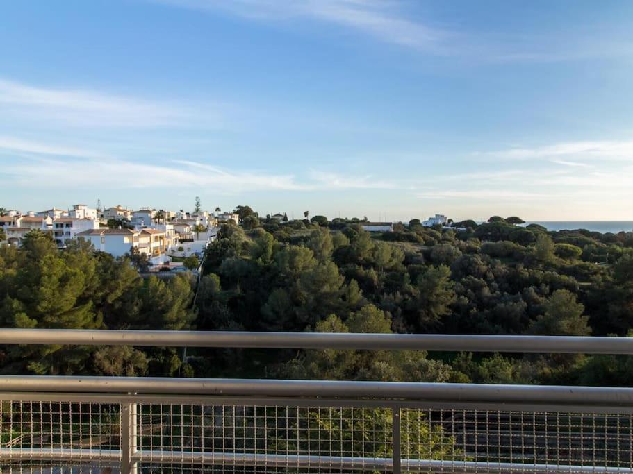 Central Apartment - Pool And Sea View & Albufeira Center Exterior photo